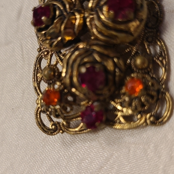 Vintage Red Roses Rectangular Brooch - Picture 4 of 6